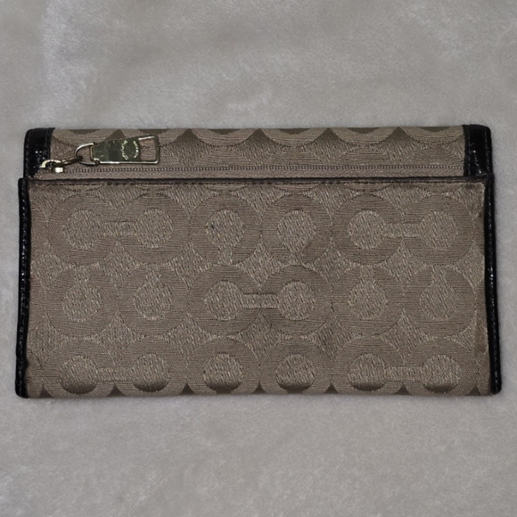 Coach Madison Trifold Wallet - Picture 2 of 9